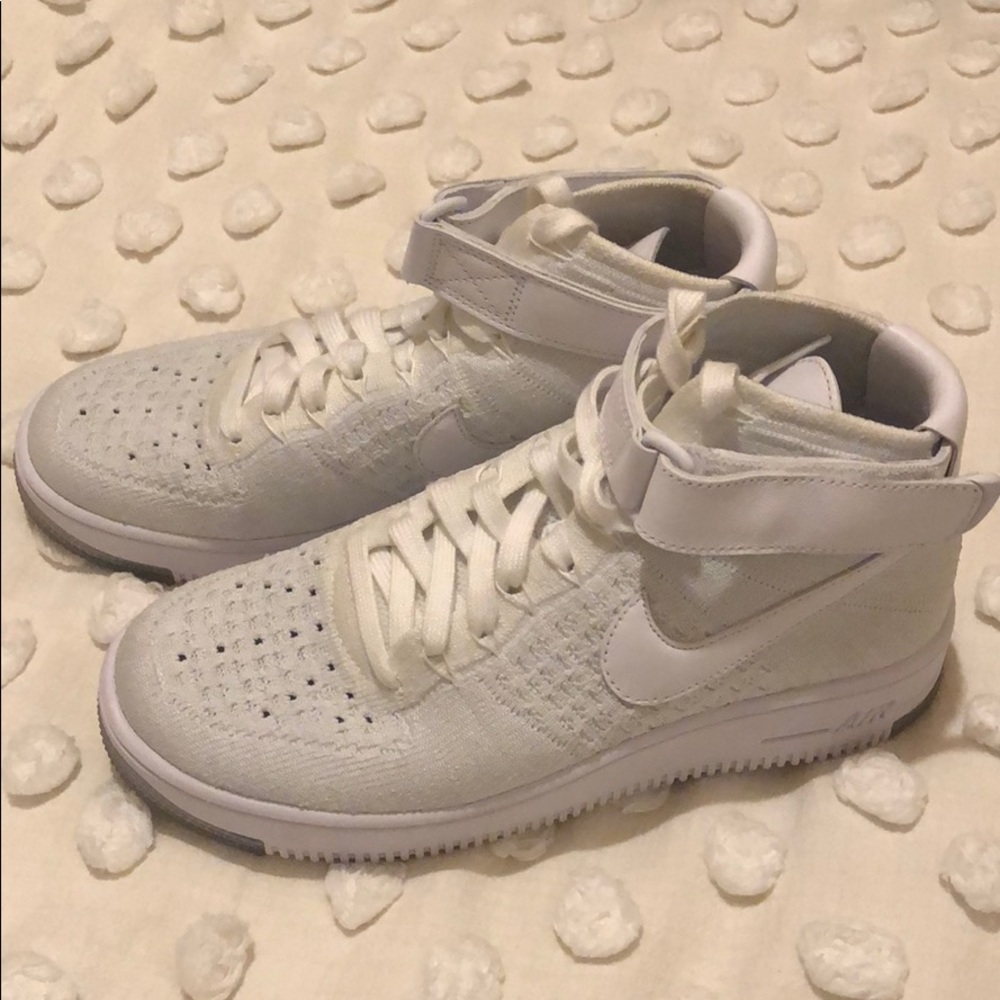 Nike Air Force 1 Ultra Flyknit Mid 'White'